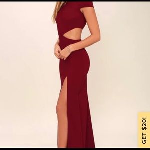 ❤️SOLD❤️LULU’S wine red formal dress 🍷